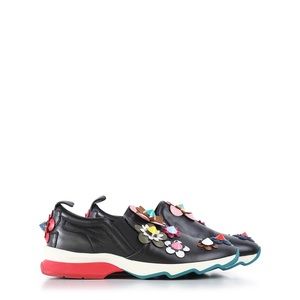 Fendi
Leather Floral Print Sneakers
Size: 8, 38